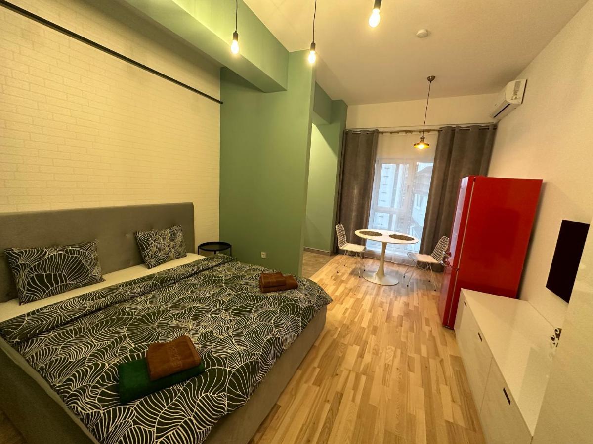 Industrial Touch - Designed Appartement Iasi Buitenkant foto